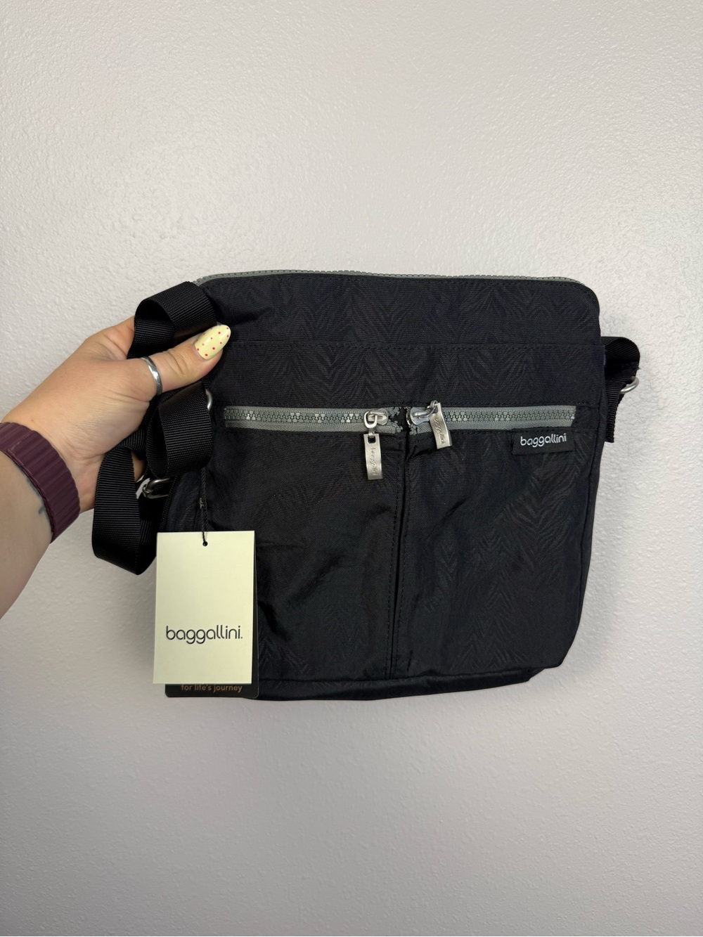 NWT Baggallini Comrade Crossbody